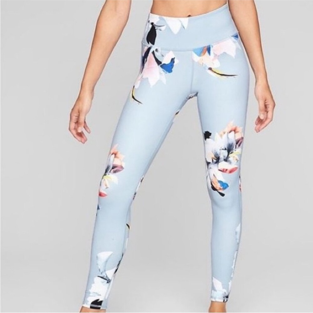 Athleta Chaturanga High Rise Paradise Floral Legging, Size S